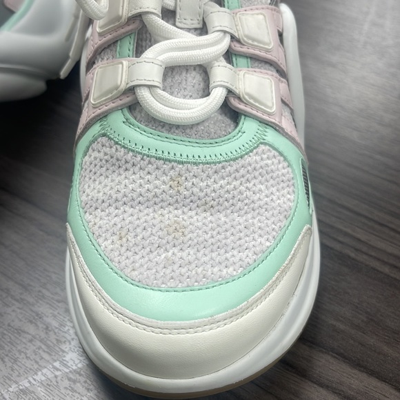 Louis Vuitton Archlight Sneaker - Picture 4 of 7